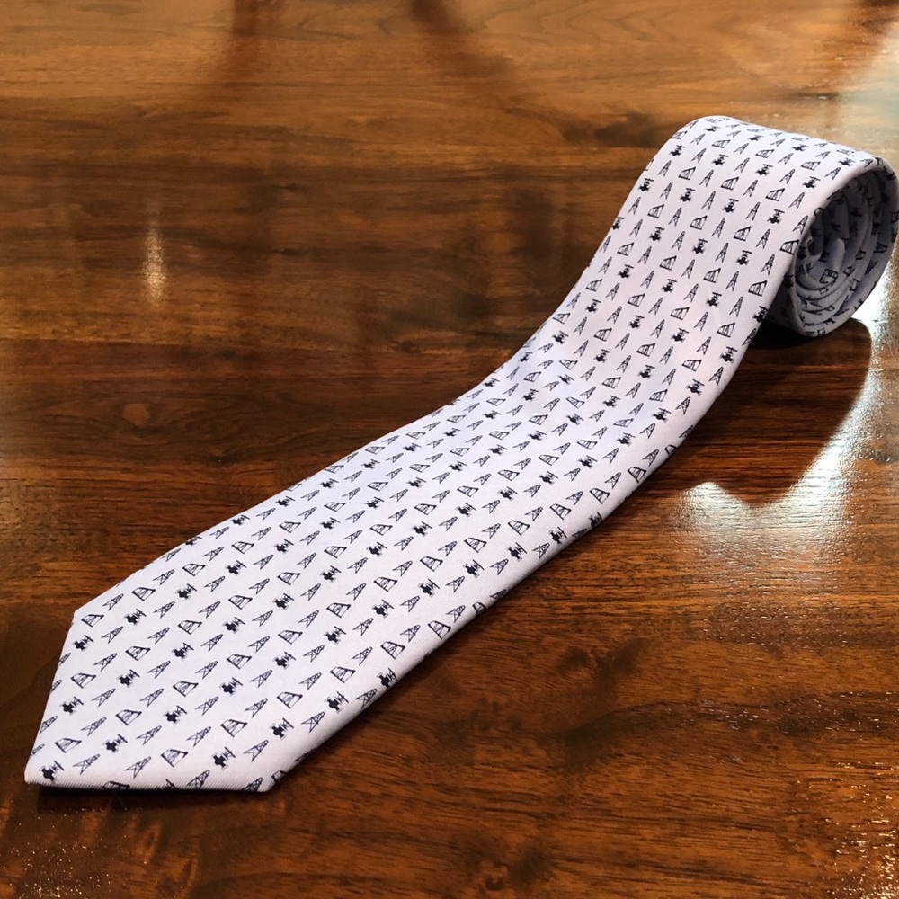Vineyard Vines custom collection tie